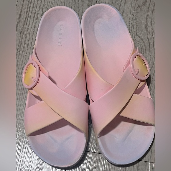 Gianni Bini Pink and Yellow Buckle Sandals, Size 11 - Picture 2 of 11